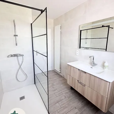 Сasa de vacaciones Tranquiloue - Maison Cosy A 15min Du Puydufou Les Herbiers